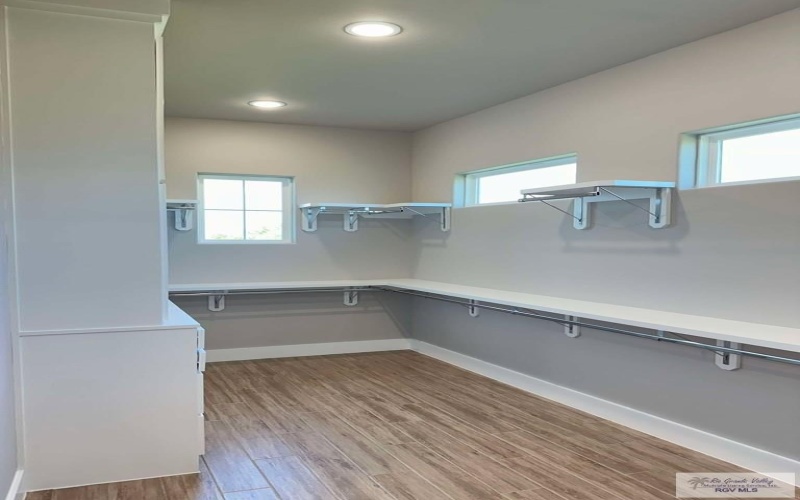 3414 BRYAN DR., HARLINGEN, TX 78550, 4 Bedrooms Bedrooms, ,3 BathroomsBathrooms,Residential,For Sale,3414 BRYAN DR.,29764999