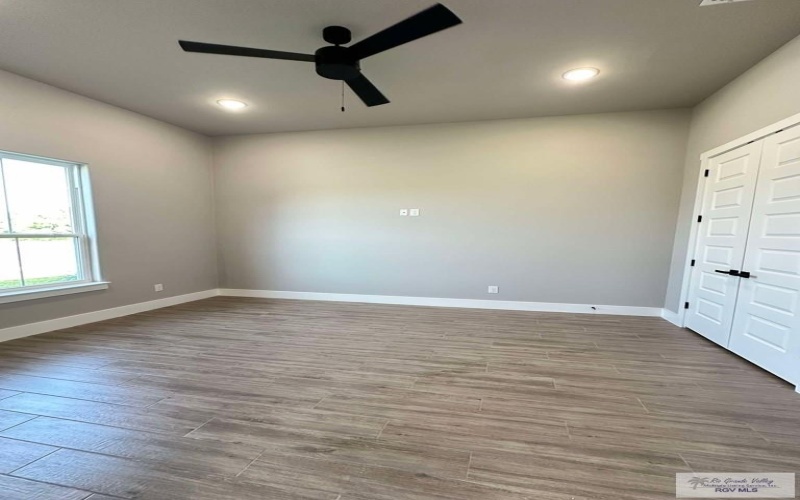3414 BRYAN DR., HARLINGEN, TX 78550, 4 Bedrooms Bedrooms, ,3 BathroomsBathrooms,Residential,For Sale,3414 BRYAN DR.,29764999
