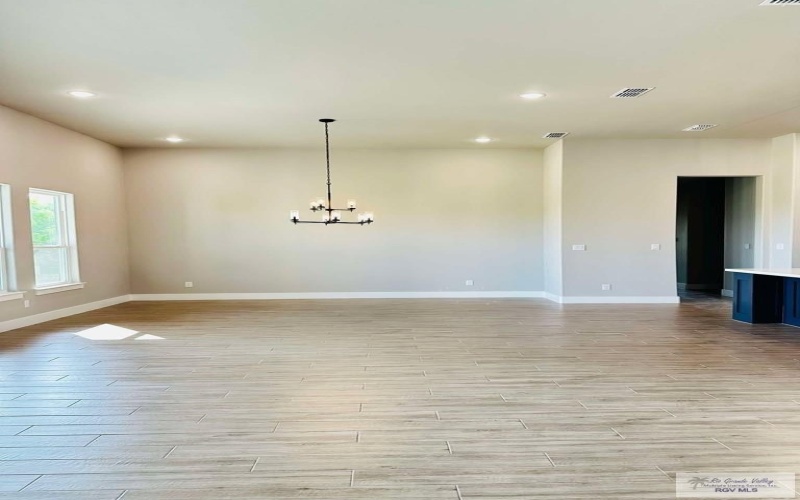 3414 BRYAN DR., HARLINGEN, TX 78550, 4 Bedrooms Bedrooms, ,3 BathroomsBathrooms,Residential,For Sale,3414 BRYAN DR.,29764999