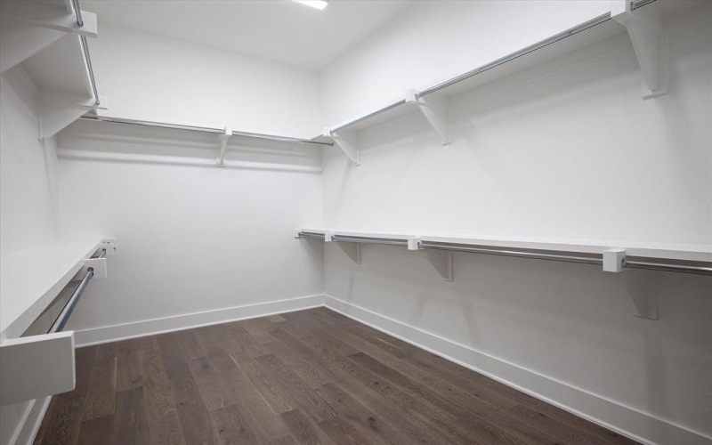 381 E Greenbriar #1402, Dallas, TX 75203, 3 Habitaciones Habitaciones , ,5 BañosBaños,Residential,En Venta,381 E Greenbriar,0,21112642