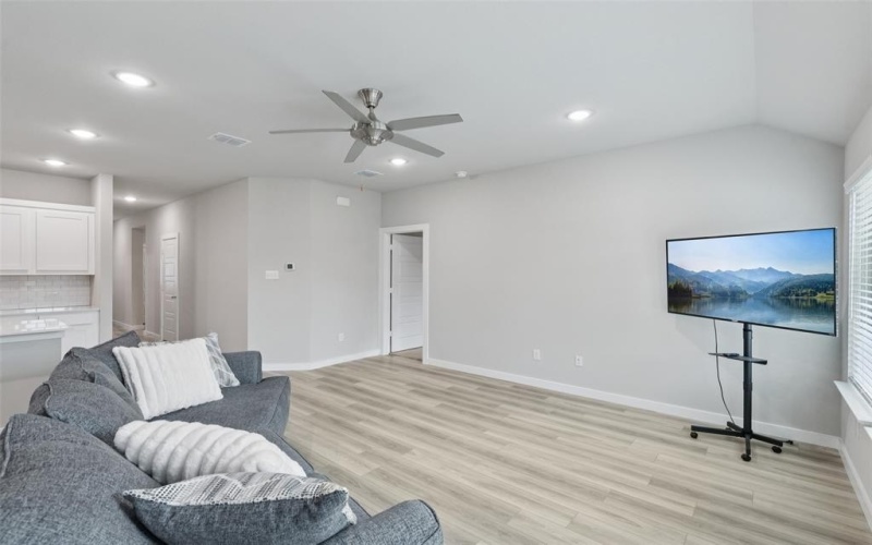 647 Oak Hill Way, Red Oak, TX 75154, 4 Bedrooms Bedrooms, ,2 BathroomsBathrooms,Residential,For Sale,647 Oak Hill Way,0,21115228