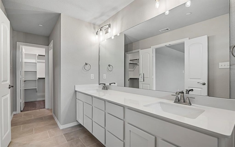 3727 Star Mesa Street #16, Heartland, TX 75114, 3 Bedrooms Bedrooms, ,2 BathroomsBathrooms,Residential,For Sale,3727 Star Mesa Street,0,21119434