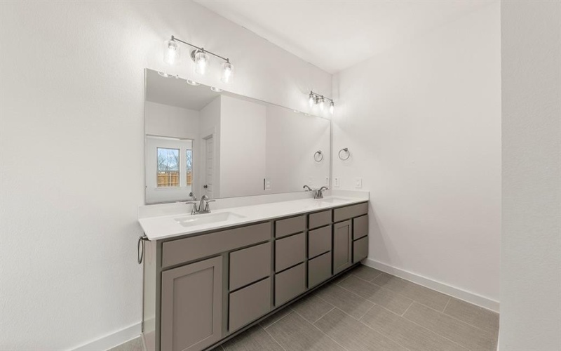 2401 Rams Horn Drive, Waxahachie, TX 75167, 4 Habitaciones Habitaciones , ,3 BañosBaños,Residential,En Venta,2401 Rams Horn Drive,0,21119455