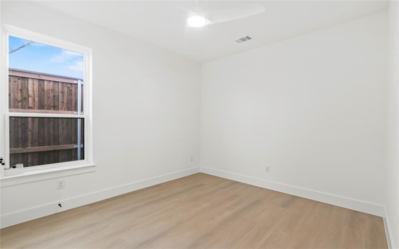 459 Hart Street, Dallas, TX 75203, 4 Habitaciones Habitaciones , ,3 BañosBaños,Residential,En Venta,459 Hart Street,0,21119486