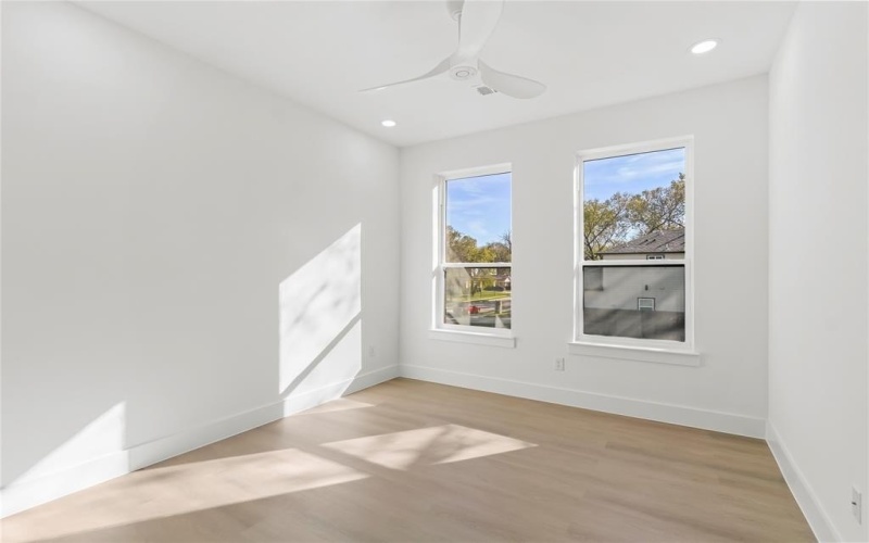 459 Hart Street, Dallas, TX 75203, 4 Habitaciones Habitaciones , ,3 BañosBaños,Residential,En Venta,459 Hart Street,0,21119486