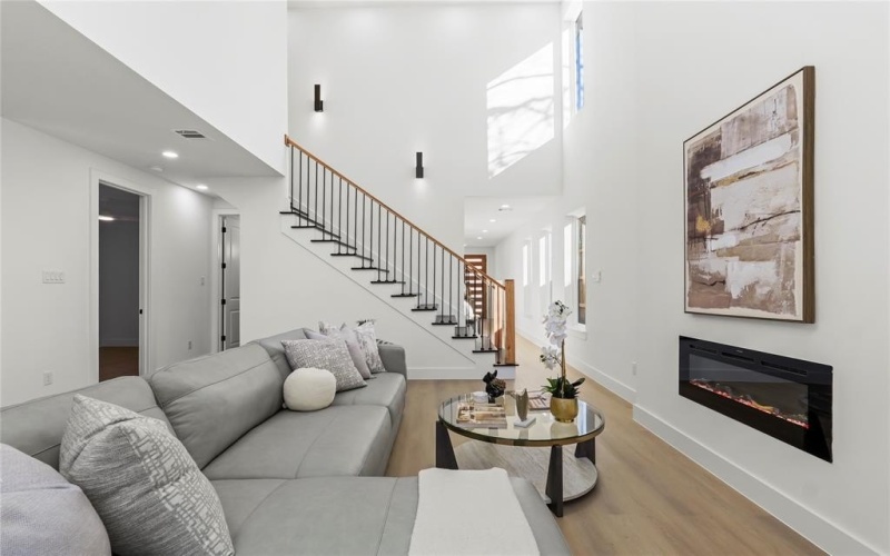 459 Hart Street, Dallas, TX 75203, 4 Habitaciones Habitaciones , ,3 BañosBaños,Residential,En Venta,459 Hart Street,0,21119486