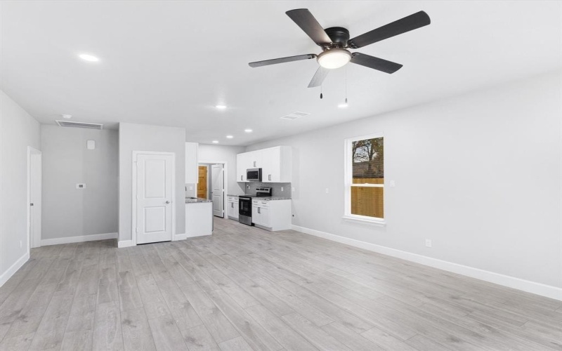 6126 Inca Drive, Mabank, TX 75156, 3 Bedrooms Bedrooms, ,2 BathroomsBathrooms,Residential,For Sale,6126 Inca Drive,0,21119554