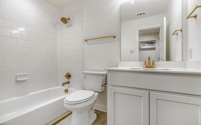 628 Damsel June Street, Lewisville, TX 75056, 3 Bedrooms Bedrooms, ,2 BathroomsBathrooms,Residential,For Sale,628 Damsel June Street,0,21119606