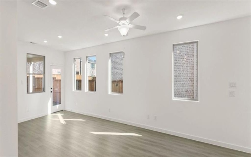 14149 Gallatin Street, Pilot Point, TX 76258, 4 Habitaciones Habitaciones , ,2 BañosBaños,Residential,En Venta,14149 Gallatin Street,0,21119649