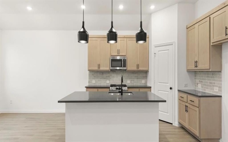 760 Waterhouse Lake Drive, Anna, TX 75409, 4 Habitaciones Habitaciones , ,2 BañosBaños,Residential,En Venta,760 Waterhouse Lake Drive,0,21119654