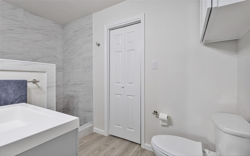 1009 N Barrett Avenue, Denison, TX 75020, 4 Habitaciones Habitaciones , ,3 BañosBaños,Residential,En Venta,1009 N Barrett Avenue,0,21119725