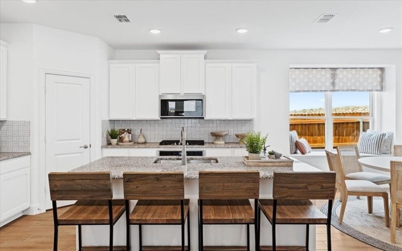 2144 Sunnymede Drive, Forney, TX 75126, 4 Habitaciones Habitaciones , ,2 BañosBaños,Residential,En Venta,2144 Sunnymede Drive,0,21119821