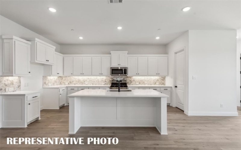 15842 Millwood Trail, Frisco, TX 75033, 3 Bedrooms Bedrooms, ,2 BathroomsBathrooms,Residential,For Sale,15842 Millwood Trail,0,21119925