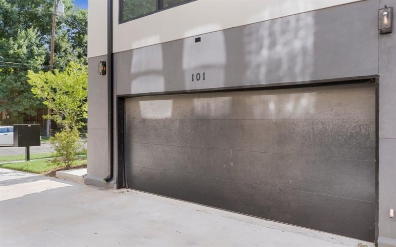 5810 Hudson Street, Dallas, TX 75206, 2 Bedrooms Bedrooms, ,2 BathroomsBathrooms,Residential Multi Family,For Sale,5810 Hudson Street,0,21117696