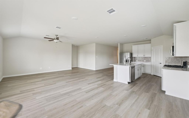 806 Woodford Way, Lowry Crossing, TX 75069, 4 Bedrooms Bedrooms, ,3 BathroomsBathrooms,Residential,For Sale,806 Woodford Way,0,21117994