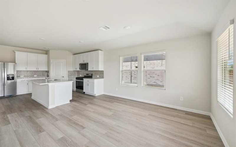 806 Woodford Way, Lowry Crossing, TX 75069, 4 Bedrooms Bedrooms, ,3 BathroomsBathrooms,Residential,For Sale,806 Woodford Way,0,21117994