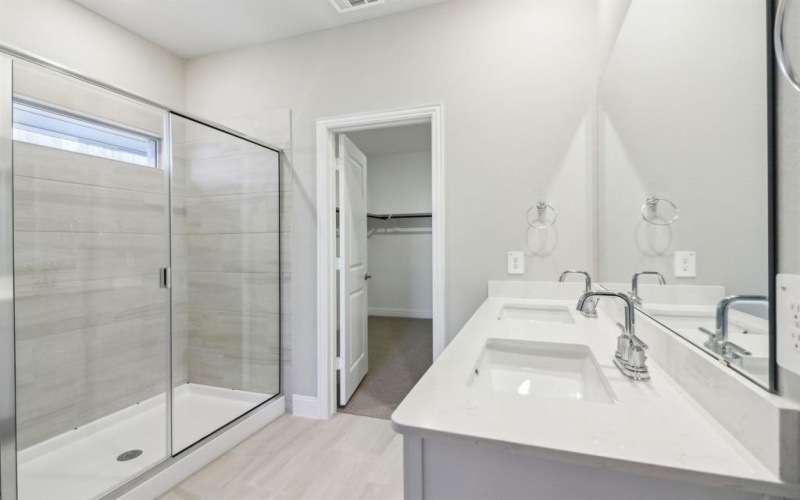 4014 Joe Pool Drive, Farmersville, TX 75442, 4 Habitaciones Habitaciones , ,2 BañosBaños,Residential,En Venta,4014 Joe Pool Drive,0,21118005