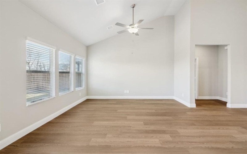 4014 Joe Pool Drive, Farmersville, TX 75442, 4 Habitaciones Habitaciones , ,2 BañosBaños,Residential,En Venta,4014 Joe Pool Drive,0,21118005