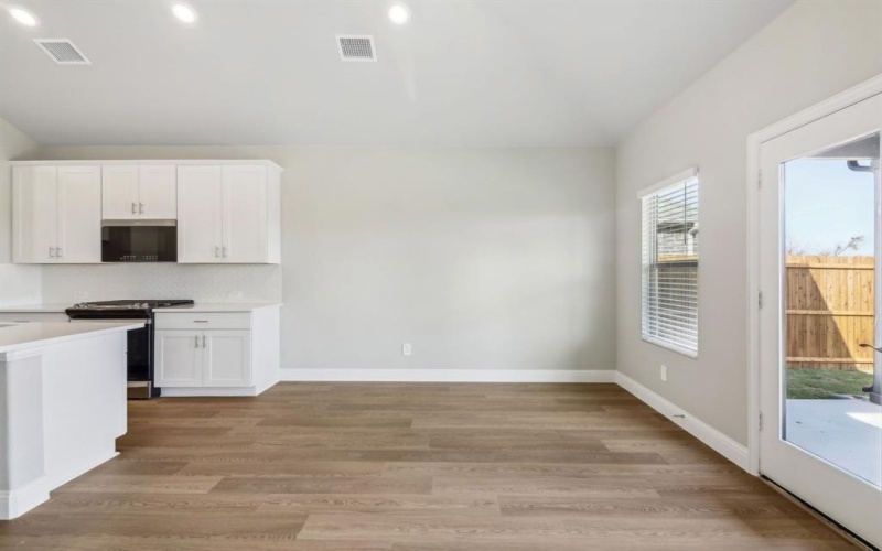 4014 Joe Pool Drive, Farmersville, TX 75442, 4 Habitaciones Habitaciones , ,2 BañosBaños,Residential,En Venta,4014 Joe Pool Drive,0,21118005