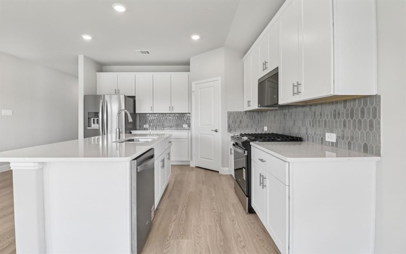 4008 Joe Pool Drive, Farmersville, TX 75442, 4 Habitaciones Habitaciones , ,3 BañosBaños,Residential,En Venta,4008 Joe Pool Drive,0,21118011