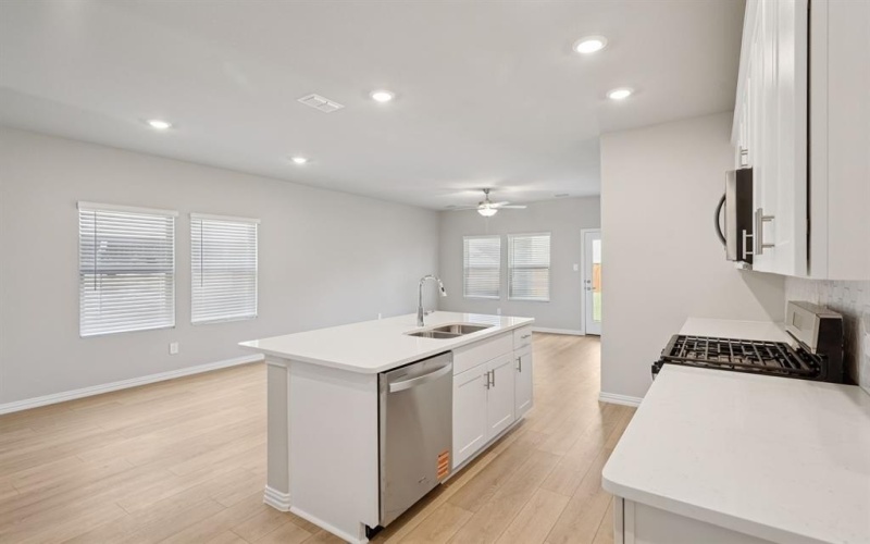 3130 Texoma Boulevard, Farmersville, TX 75442, 4 Habitaciones Habitaciones , ,2 BañosBaños,Residential,En Venta,3130 Texoma Boulevard,0,21118024