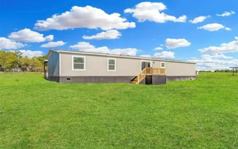 5017 Dove Street, Greenville, TX 75402, 5 Bedrooms Bedrooms, ,3 BathroomsBathrooms,Residential,For Sale,5017 Dove Street,0,21118740