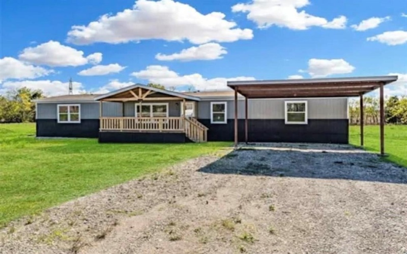 5017 Dove Street, Greenville, TX 75402, 5 Bedrooms Bedrooms, ,3 BathroomsBathrooms,Residential,For Sale,5017 Dove Street,0,21118740