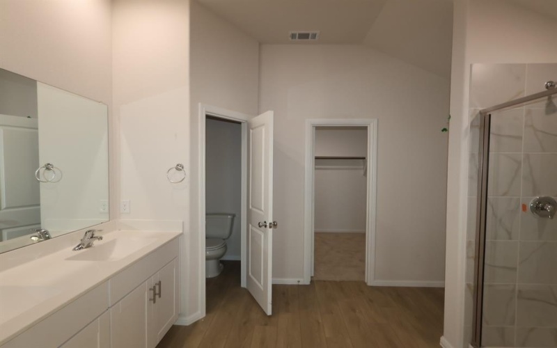 1708 Foliage Drive, Fort Worth, TX 76131, 3 Bedrooms Bedrooms, ,2 BathroomsBathrooms,Residential,For Sale,1708 Foliage Drive,0,21119313