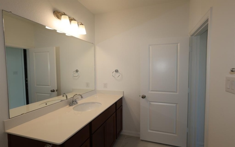 5005 Shady Grove Lane, Denton, TX 76226, 4 Habitaciones Habitaciones , ,3 BañosBaños,Residential,En Venta,5005 Shady Grove Lane,0,21119322