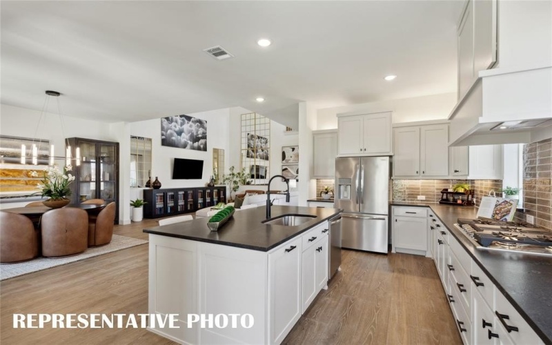 15645 Gladeside Avenue, Frisco, TX 75033, 4 Bedrooms Bedrooms, ,3 BathroomsBathrooms,Residential,For Sale,15645 Gladeside Avenue,0,21119366