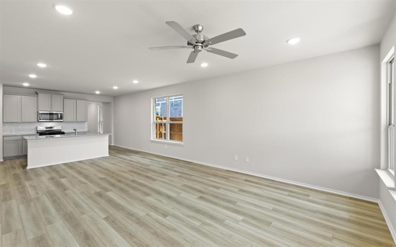 1705 Meadow Crest Drive, Aubrey, TX 76227, 3 Bedrooms Bedrooms, ,2 BathroomsBathrooms,Residential,For Sale,1705 Meadow Crest Drive,0,21119417