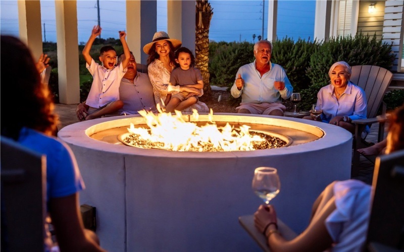 700 Sunset Avenue, Port Aransas, TX 78373, 6 Bedrooms Bedrooms, ,9 BathroomsBathrooms,Residential,For Sale,700 Sunset Avenue,0,467979