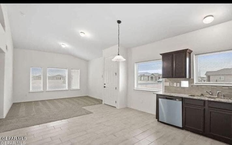 14384 Bill Lazor Parkway, Horizon City, TX 79928, 2 Habitaciones Habitaciones , ,2 BañosBaños,Residential,En Venta,14384 Bill Lazor Parkway,0,931224