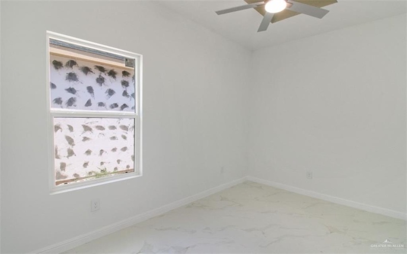 204 32nd Street, Hidalgo, TX 78557, 4 Bedrooms Bedrooms, ,2 BathroomsBathrooms,Residential,For Sale,204 32nd Street,0,487694