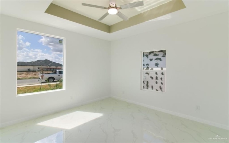 204 32nd Street, Hidalgo, TX 78557, 4 Bedrooms Bedrooms, ,2 BathroomsBathrooms,Residential,For Sale,204 32nd Street,0,487694