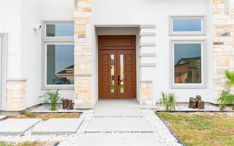 204 32nd Street, Hidalgo, TX 78557, 4 Bedrooms Bedrooms, ,2 BathroomsBathrooms,Residential,For Sale,204 32nd Street,0,487694