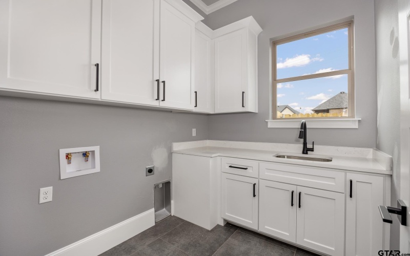 317 Mac Circle, Bullard, TX 75757, 4 Bedrooms Bedrooms, ,3 BathroomsBathrooms,Residential,For Sale,317 Mac Circle,0,25017093