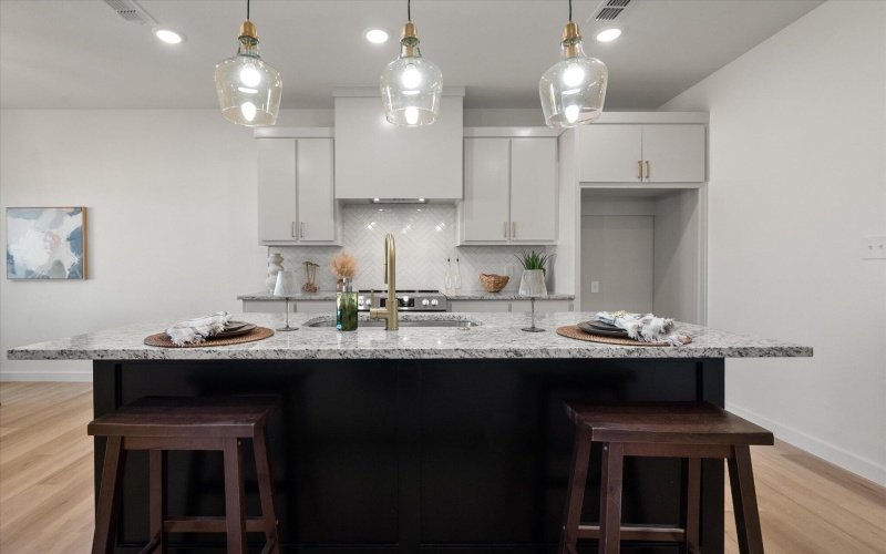 6928 14th Street, Lubbock, TX 79416, 3 Bedrooms Bedrooms, ,2 BathroomsBathrooms,Residential,For Sale,6928 14th Street,0,202563459