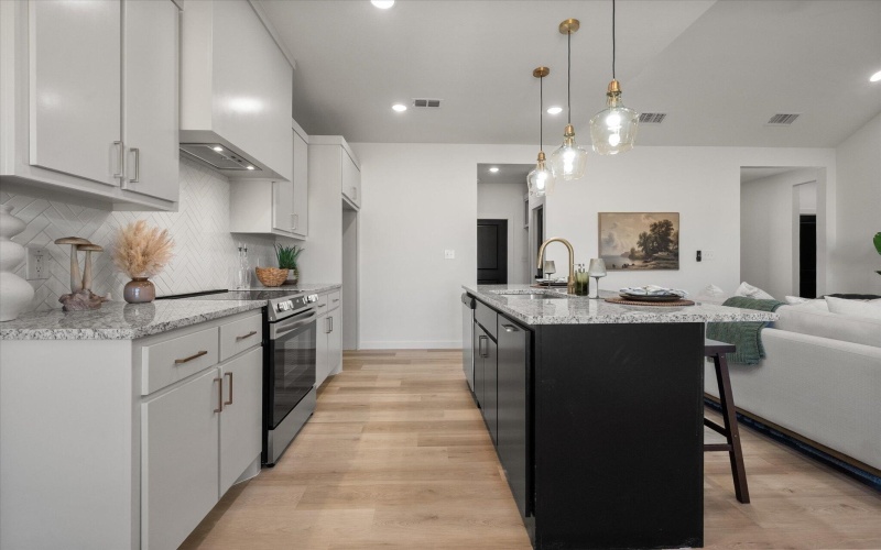 6928 14th Street, Lubbock, TX 79416, 3 Bedrooms Bedrooms, ,2 BathroomsBathrooms,Residential,For Sale,6928 14th Street,0,202563459