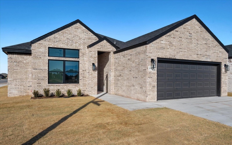 6928 14th Street, Lubbock, TX 79416, 3 Bedrooms Bedrooms, ,2 BathroomsBathrooms,Residential,For Sale,6928 14th Street,0,202563459