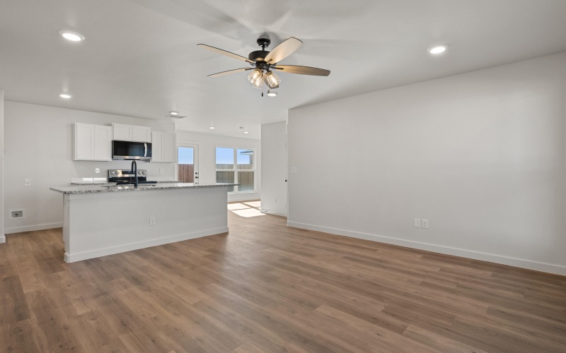 8305 24th Street, Lubbock, TX 79407, 3 Habitaciones Habitaciones , ,2 BañosBaños,Residential,En Venta,8305 24th Street,0,202563476