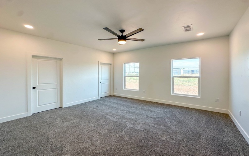 246 County Rd 304-E, Seminole, TX 79360, 4 Habitaciones Habitaciones , ,2 BañosBaños,Residential,En Venta,246 County Rd 304-E,0,162597