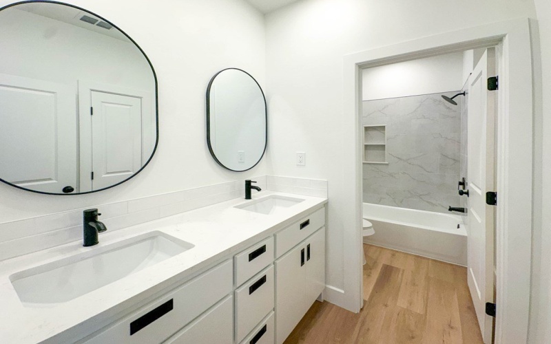 246 County Rd 304-E, Seminole, TX 79360, 4 Habitaciones Habitaciones , ,2 BañosBaños,Residential,En Venta,246 County Rd 304-E,0,162597