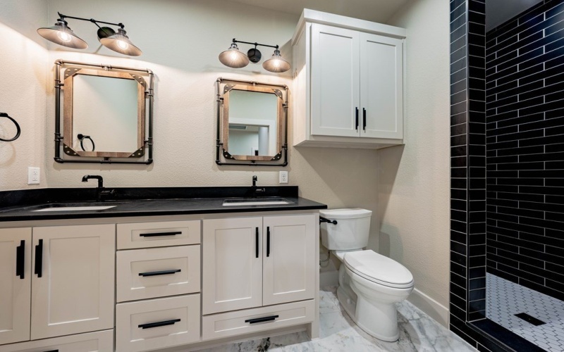 85 Isle of View Dr, Tool, TX 75143, 5 Bedrooms Bedrooms, ,3 BathroomsBathrooms,Residential,For Sale,85 Isle of View Dr,108961