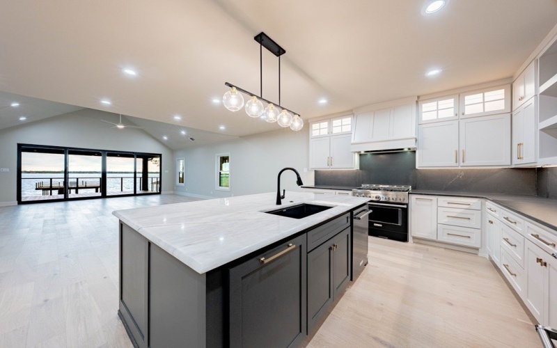 85 Isle of View Dr, Tool, TX 75143, 5 Bedrooms Bedrooms, ,3 BathroomsBathrooms,Residential,For Sale,85 Isle of View Dr,108961
