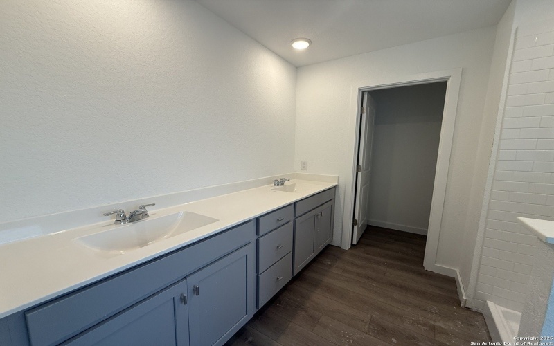 7606 Birch Hollow, San Antonio, TX 78252, 5 Bedrooms Bedrooms, ,3 BathroomsBathrooms,Residential,For Sale,7606 Birch Hollow,0,1925092