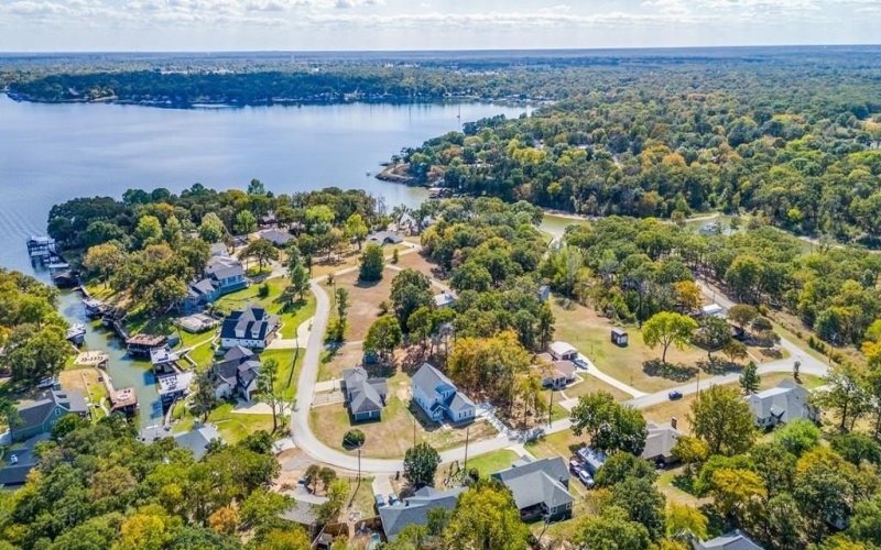 314 Oak Creek Dr, Tool, TX 75143, 4 Bedrooms Bedrooms, ,2 BathroomsBathrooms,Residential,For Sale,314 Oak Creek Dr,108970