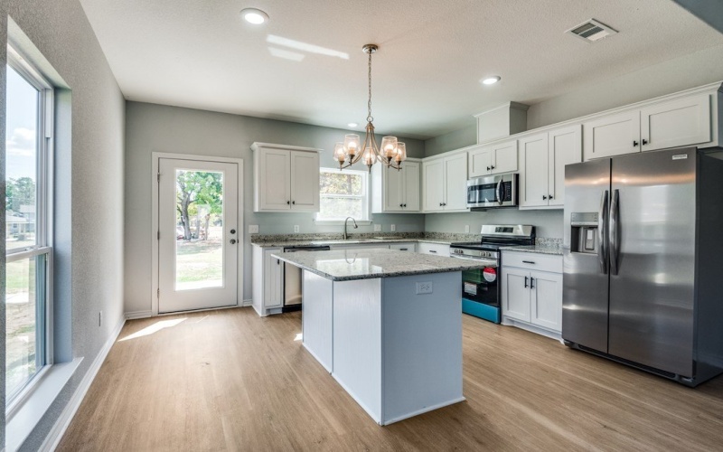 314 Oak Creek Dr, Tool, TX 75143, 4 Bedrooms Bedrooms, ,2 BathroomsBathrooms,Residential,For Sale,314 Oak Creek Dr,108970