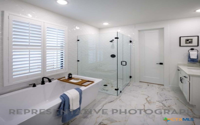 9300 Hamadryas Drive, Austin, TX 78744, 4 Habitaciones Habitaciones , ,5 BañosBaños,Residential,En Venta,9300 Hamadryas Drive,0,598728