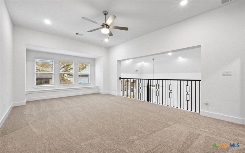 268 Wood Thrush Run, Kyle, TX 78640, 5 Bedrooms Bedrooms, ,6 BathroomsBathrooms,Residential,For Sale,268 Wood Thrush Run,0,598733